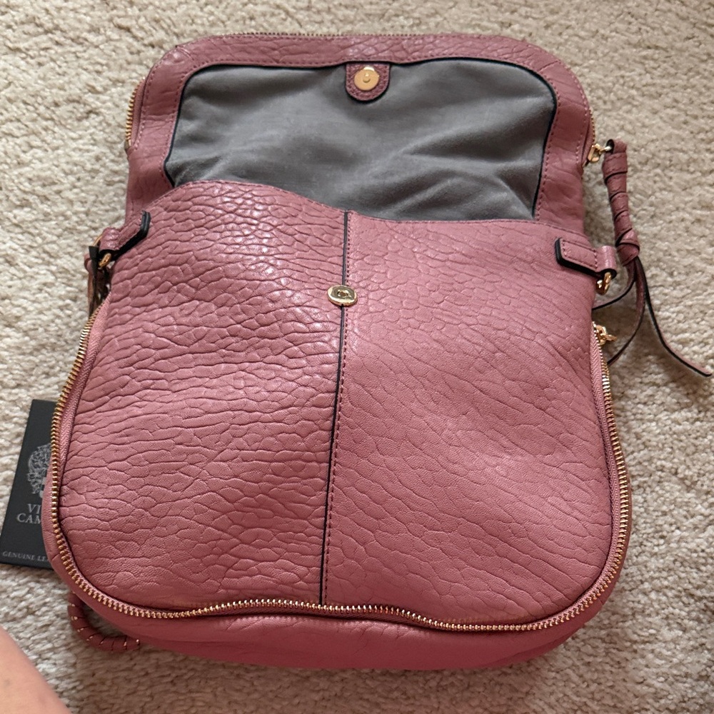 Vince Camuto Dusty Rose Leather Crossbody Bag with Gold Hardware - NWT - Picture 4 of 7